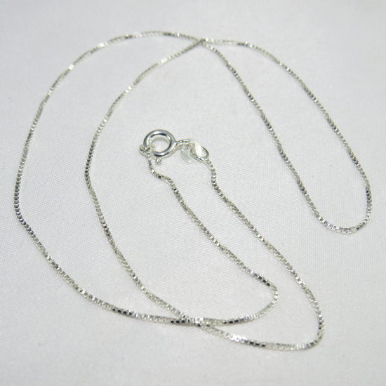 Catenina con maglie 45 cm in argento