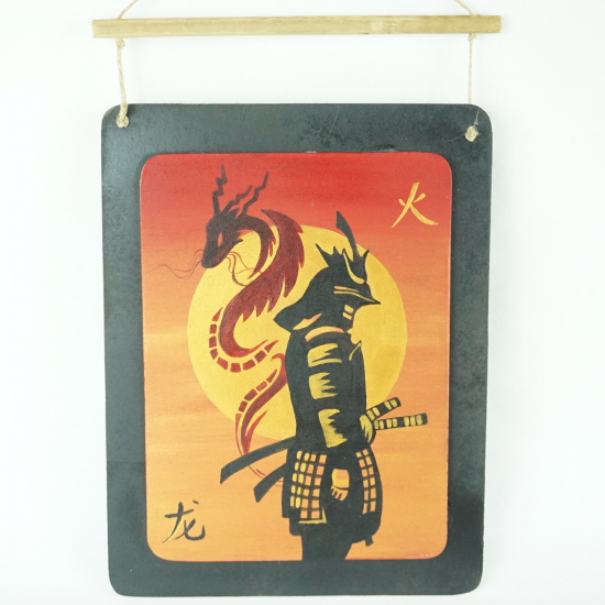 Pannello con Samurai e drago sfondo rosso