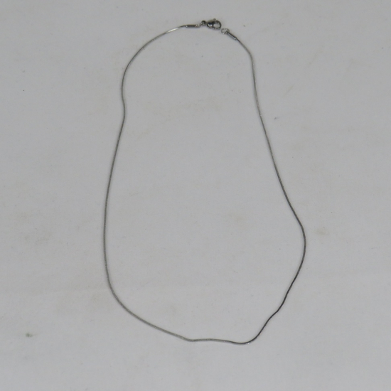 Catenina in argento sottile 45 cm