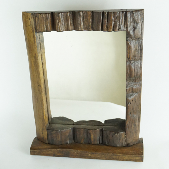 Specchio rustico con base