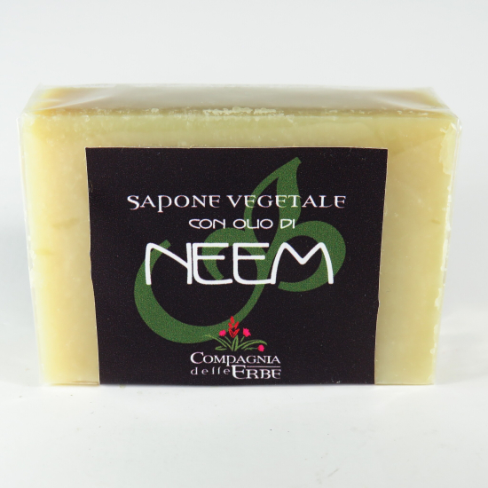 Sapone con olio di neem vegetale