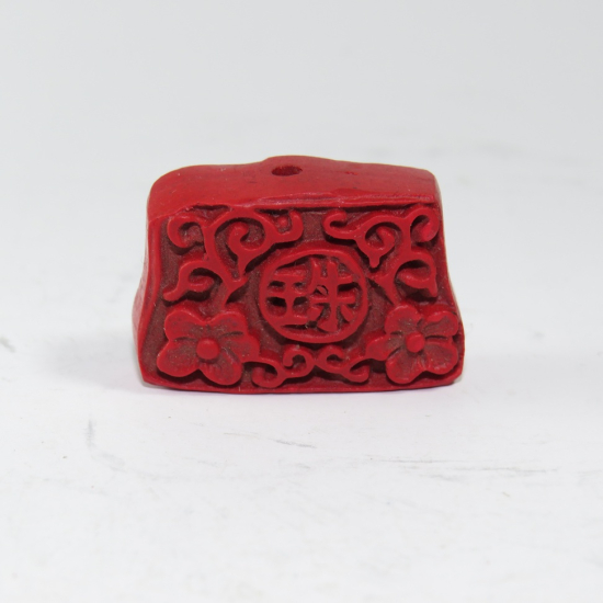 Perlina cinese rossa