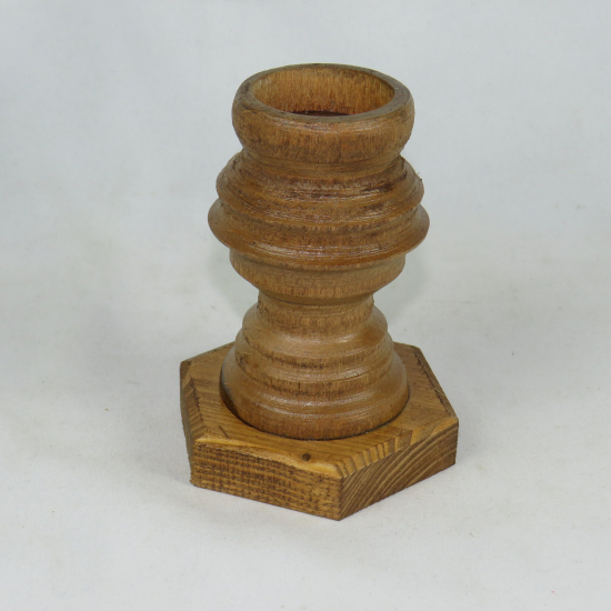 Candelabro in legno