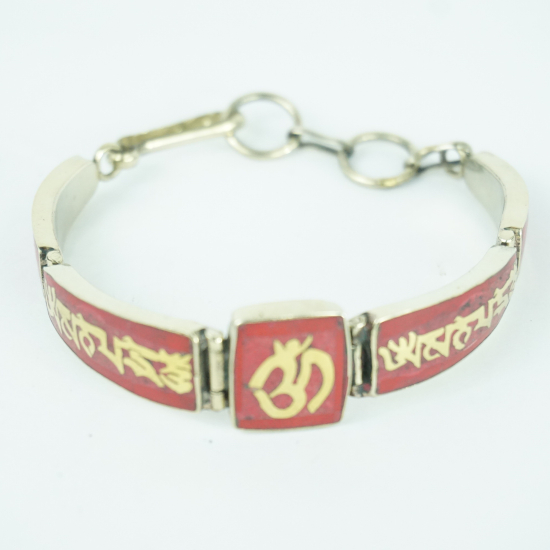 Bracciale in metallo con mantra