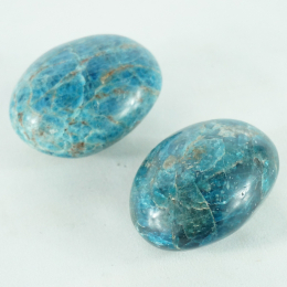 Ciottolo in apatite grande