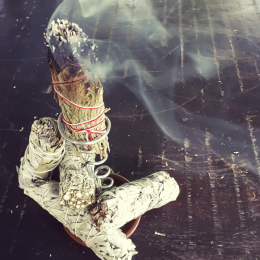 Palo santo e smudge