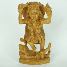 Statuina Kali in legno