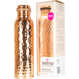 Bottiglia in rame martellata Sattva 650 ml