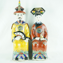 Coppia imperatori cinesi in ceramica policroma