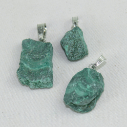 Ciondolo in Malachite grezza